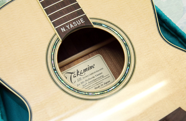 http://www.takamineguitars.co.jp/blog/%E3%83%A9%E3%83%99%E3%83%AB2.jpg