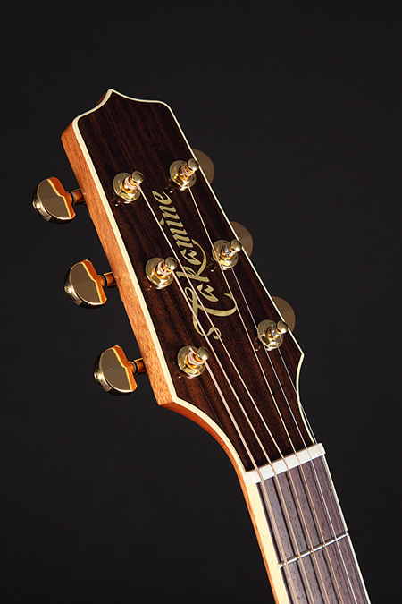 http://www.takamineguitars.co.jp/blog/005.jpg