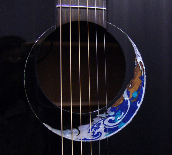 http://www.takamineguitars.co.jp/blog/LTD2008-4.jpg