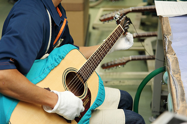 http://www.takamineguitars.co.jp/blog/finish.jpg