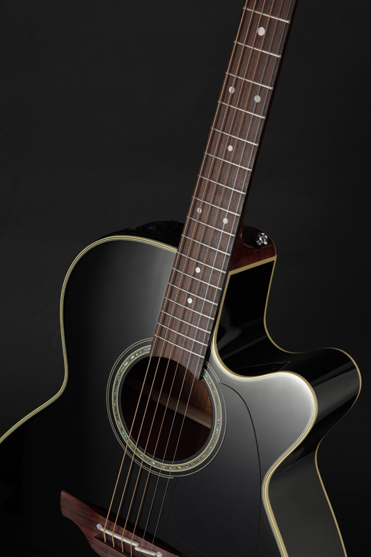 https://www.takamineguitars.co.jp/blog/500-003.jpg